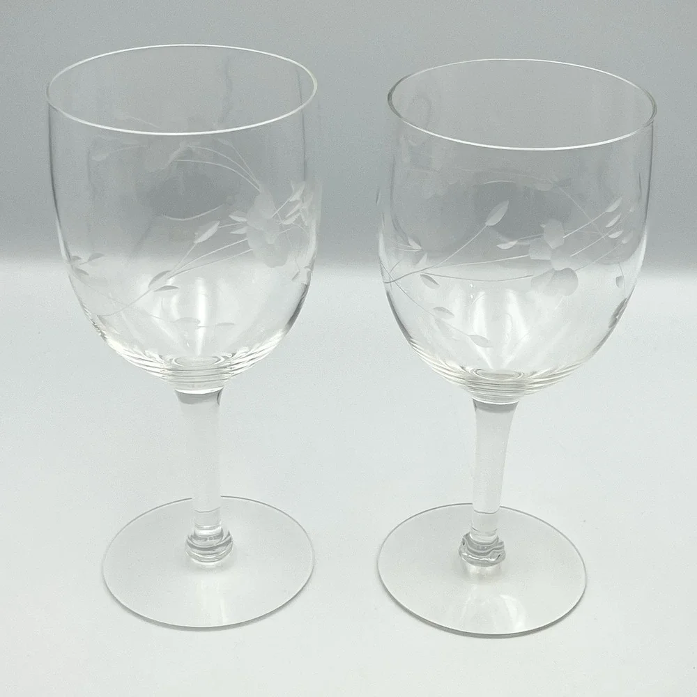Vintage 1980s Princess House Heritage‎ Etched Wine Glasses Set of 2 - 6 5/8